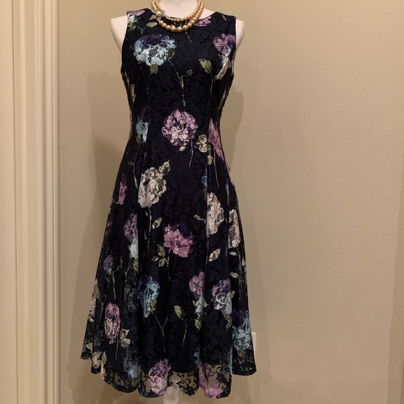 Danny and Nicole Navy Blue A-line Dress NWT Size 4 - Picture 2 of 9